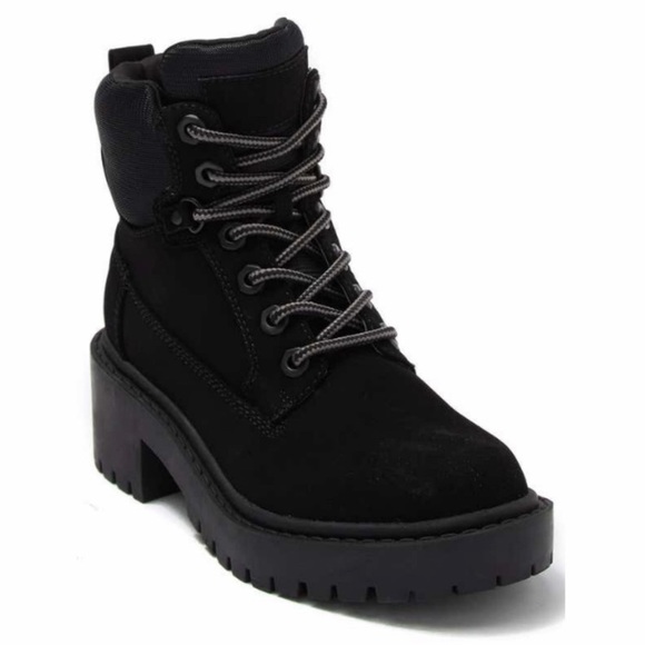 Kendall & Kylie Shoes - KENDALL + KYLIE  Weston Combat Boot Size 6